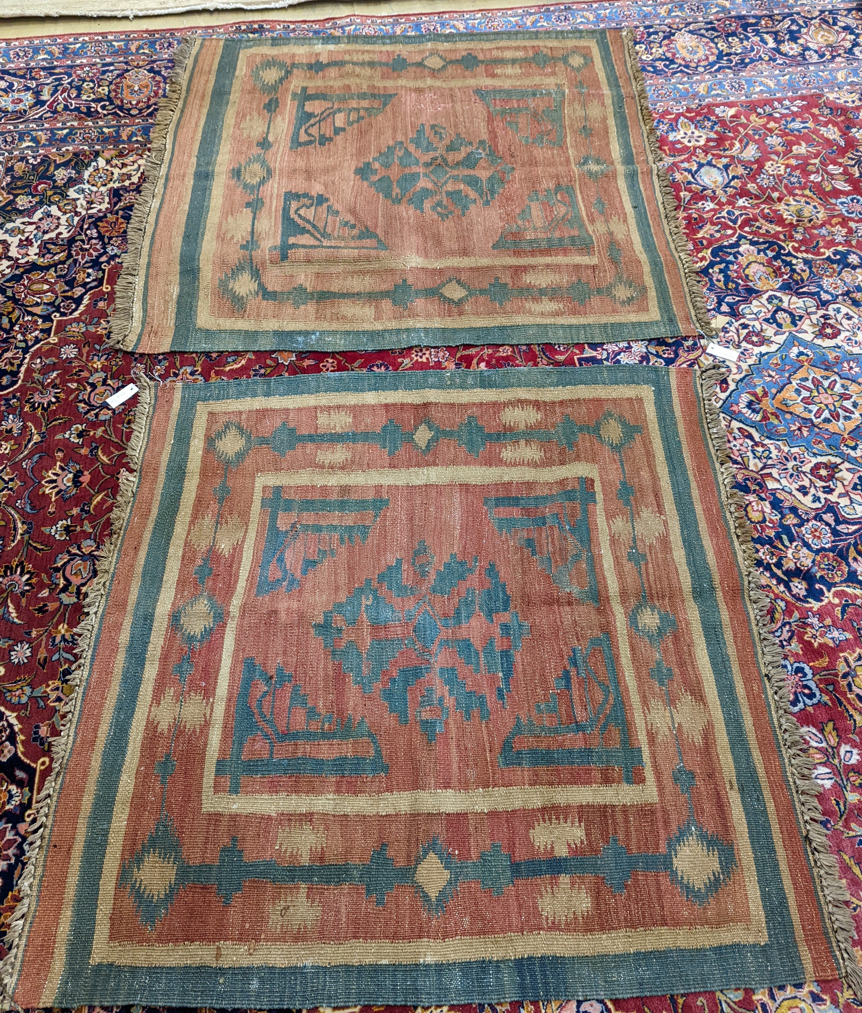 A Kelim carpet, 136 x 130cm